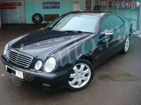 2001 Mercedes-Benz CLK-Class