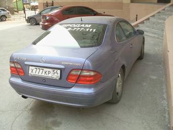 2001 Mercedes-Benz CLK-Class Pictures