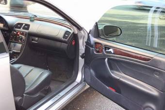 2001 Mercedes-Benz CLK-Class Pictures