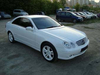 2002 Mercedes-Benz CLK-Class Pictures