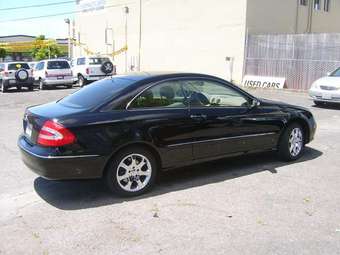 2004 Mercedes-Benz CLK-Class Pictures