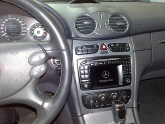 2004 Mercedes-Benz CLK-Class Pictures