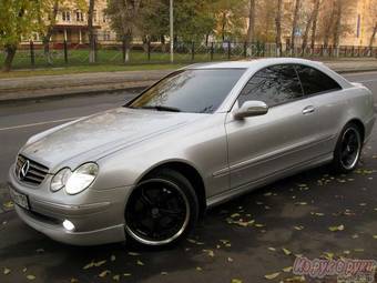 2004 Mercedes-Benz CLK-Class Photos