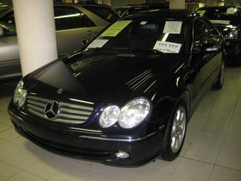 2004 Mercedes-Benz CLK-Class