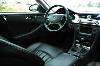 2005 Mercedes-Benz CLS-Class Pics