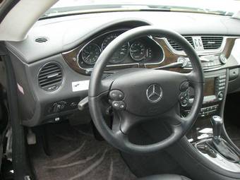 2005 Mercedes-Benz CLS-Class Photos