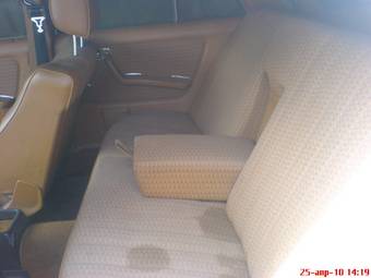 1976 Mercedes-Benz E-Class Pictures