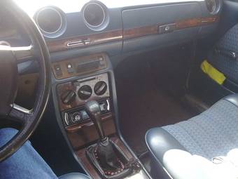 1978 Mercedes-Benz E-Class Photos