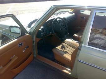 1979 Mercedes-Benz E-Class Photos