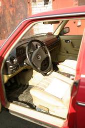 1979 Mercedes-Benz E-Class Photos