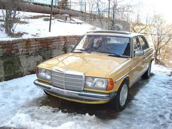 1980 Mercedes-Benz E-Class Photos