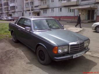 1981 Mercedes-Benz E-Class Pictures