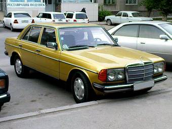 1982 Mercedes-Benz E-Class Pictures