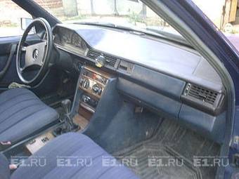 1986 Mercedes-Benz E-Class Pictures