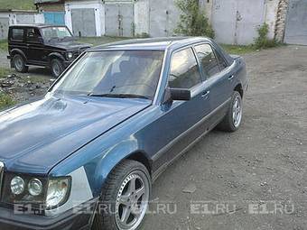 1986 Mercedes-Benz E-Class Photos