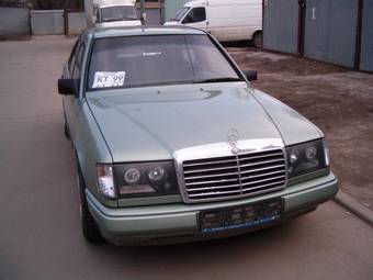 1987 Mercedes-Benz E-Class Photos