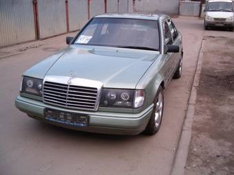 1987 Mercedes-Benz E-Class Wallpapers