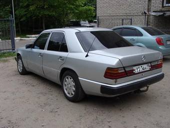 1988 Mercedes-Benz E-Class For Sale