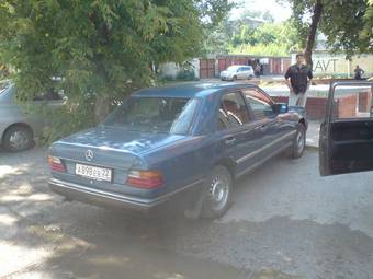 1988 Mercedes-Benz E-Class For Sale