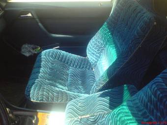 1989 Mercedes-Benz E-Class Pics