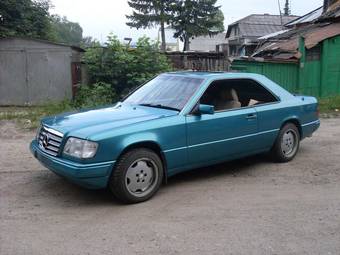 1989 Mercedes-Benz E-Class Photos