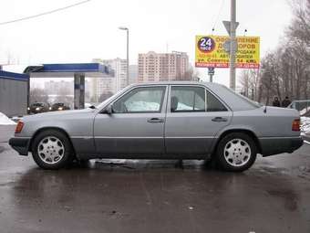1991 Mercedes-Benz E-Class Photos