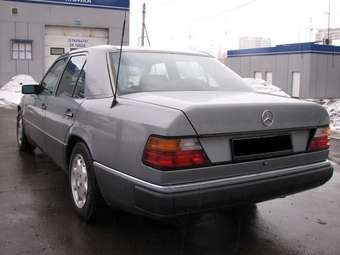 1991 Mercedes-Benz E-Class Photos