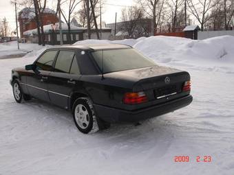 1991 Mercedes-Benz E-Class Pictures