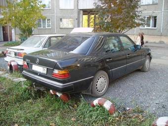 1991 Mercedes-Benz E-Class Photos