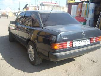 1991 Mercedes-Benz E-Class Photos