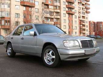 1992 Mercedes-Benz E-Class Pics