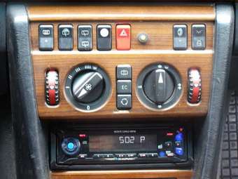 1992 Mercedes-Benz E-Class Wallpapers