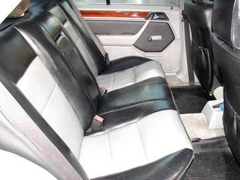 1992 Mercedes-Benz E-Class Photos