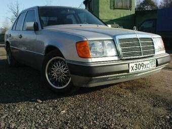1992 Mercedes-Benz E-Class Pics