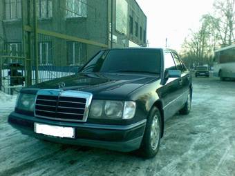 1992 Mercedes-Benz E-Class Pictures