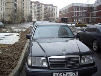 1993 Mercedes-Benz E-Class