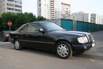 1993 Mercedes-Benz E-Class Photos