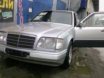 1993 Mercedes-Benz E-Class