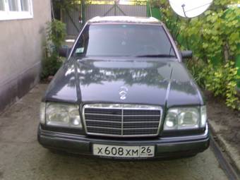 1993 Mercedes-Benz E-Class