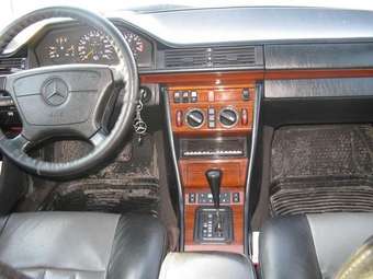 1994 Mercedes-Benz E-Class Pics