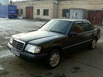 1994 Mercedes-Benz E-Class Wallpapers