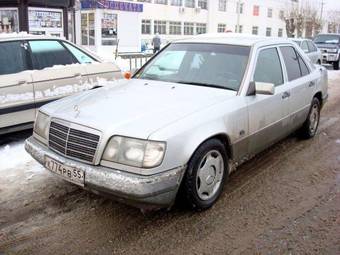 1994 Mercedes-Benz E-Class Photos