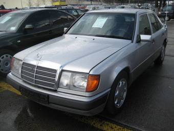 1994 Mercedes-Benz E-Class