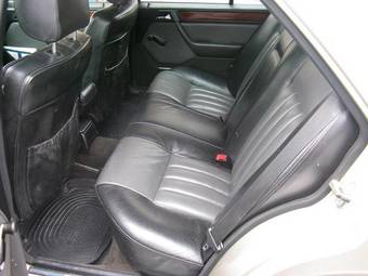 1994 Mercedes-Benz E-Class Pictures