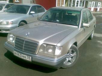 1994 Mercedes-Benz E-Class Pictures