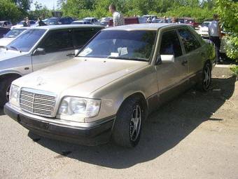 1994 Mercedes-Benz E-Class