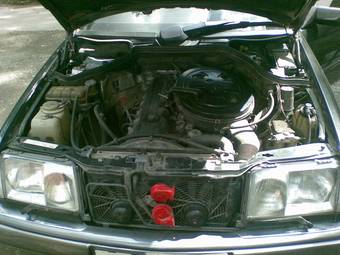 1994 Mercedes-Benz E-Class Photos