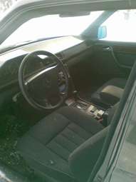 1995 Mercedes-Benz E-Class Photos