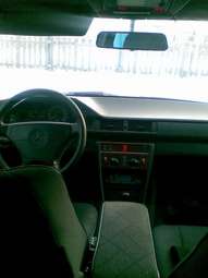1995 Mercedes-Benz E-Class Pictures
