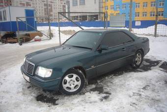 1995 Mercedes-Benz E-Class Photos